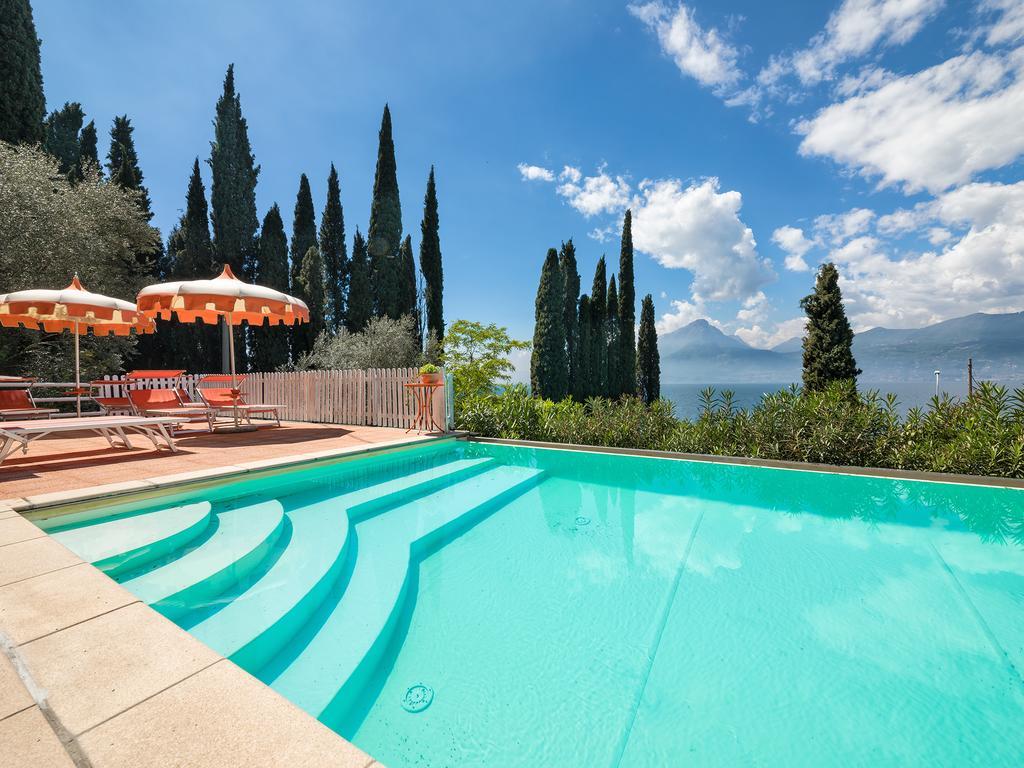 Wonderful Lake View Apartments With Pool With Breakfast Gardasee トッリ・デル・ベーナコ エクステリア 写真